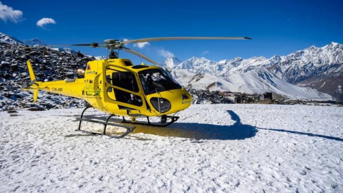 helicopter-at-muktinathh