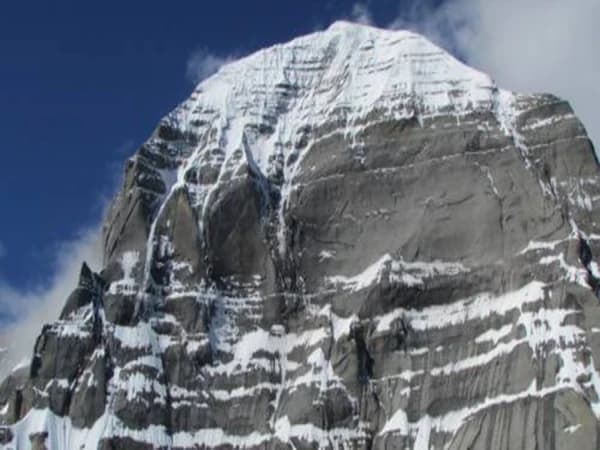 kailash-tour-via-lhasa-fly-in-drive-out